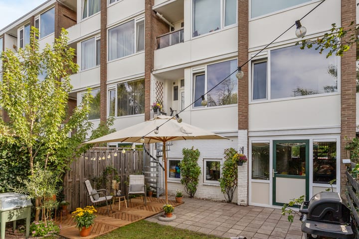 Photo 28 of Akker 79