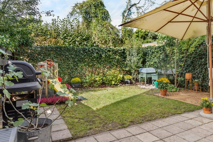 Photo 30 of Akker 79