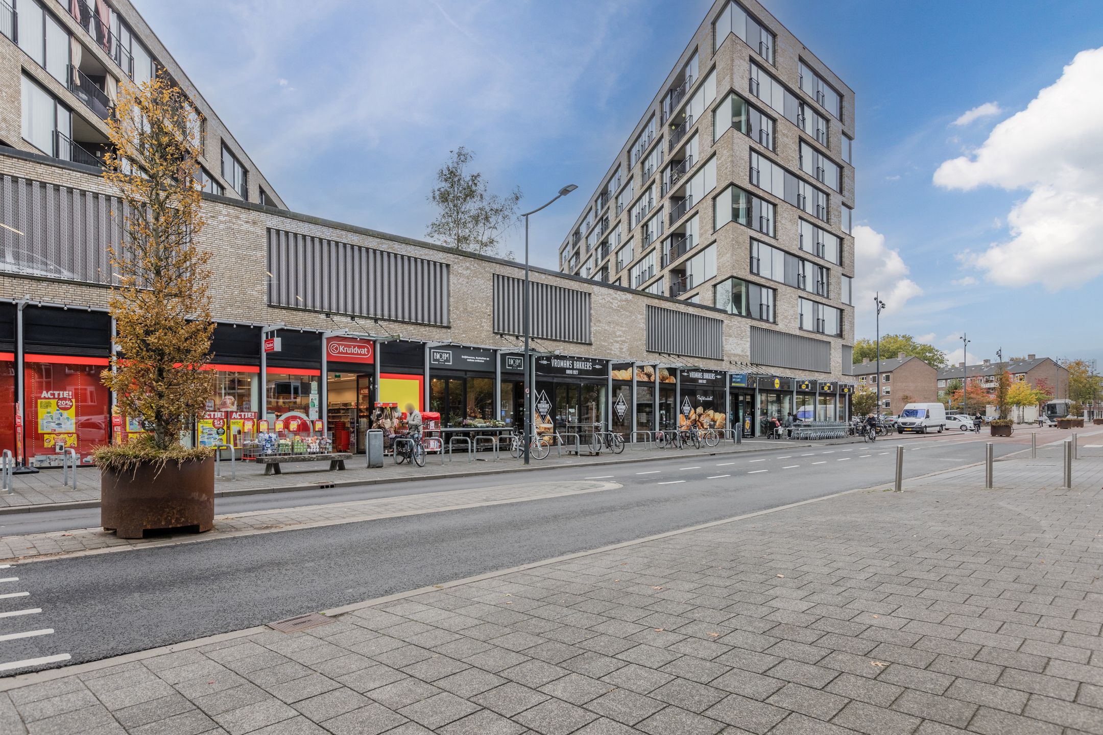 Photo 45 of Dr. Struyckenstraat 11-C