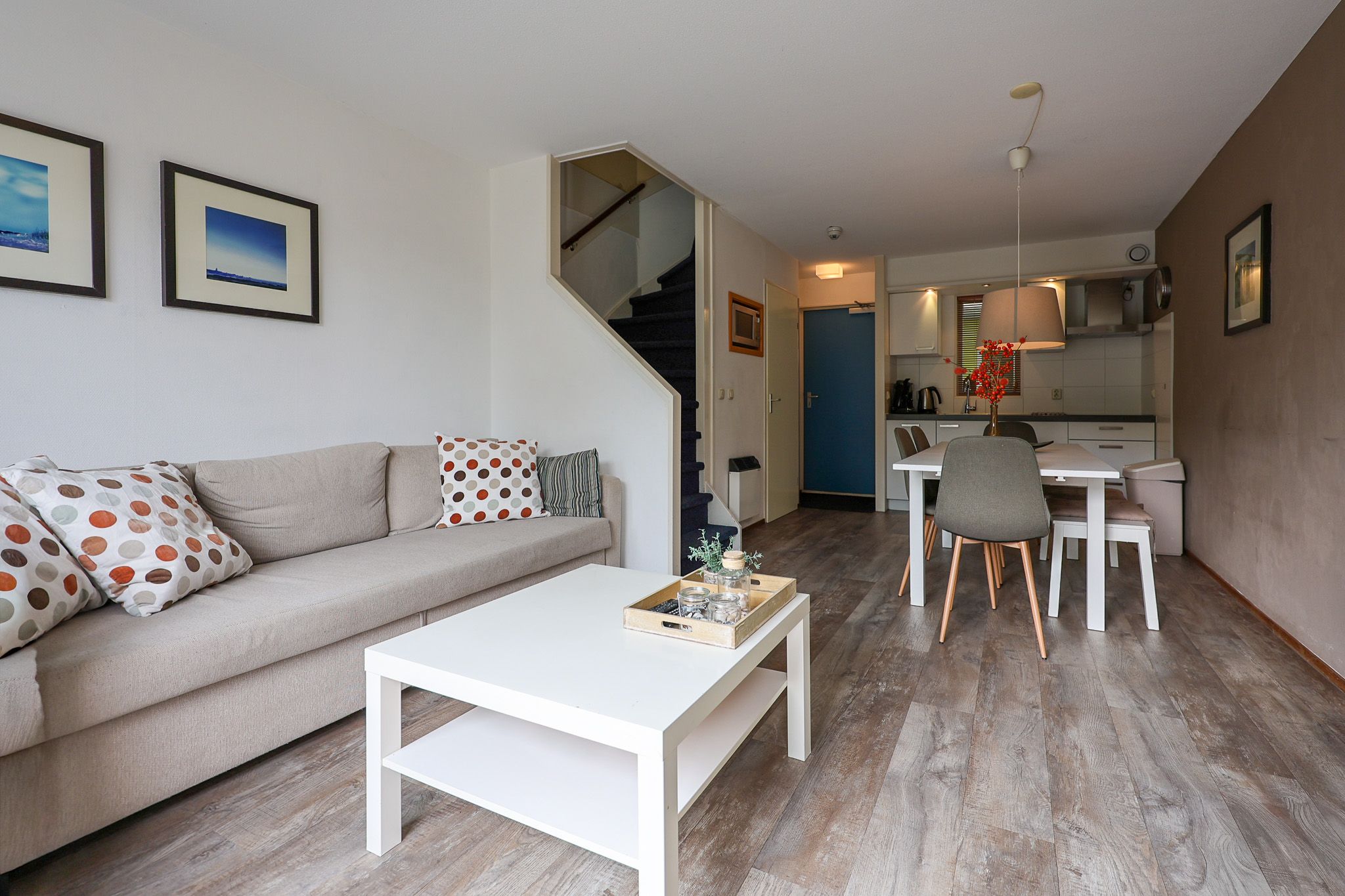 2-bedroom freehold villa in Hollum — photo 2 of 5