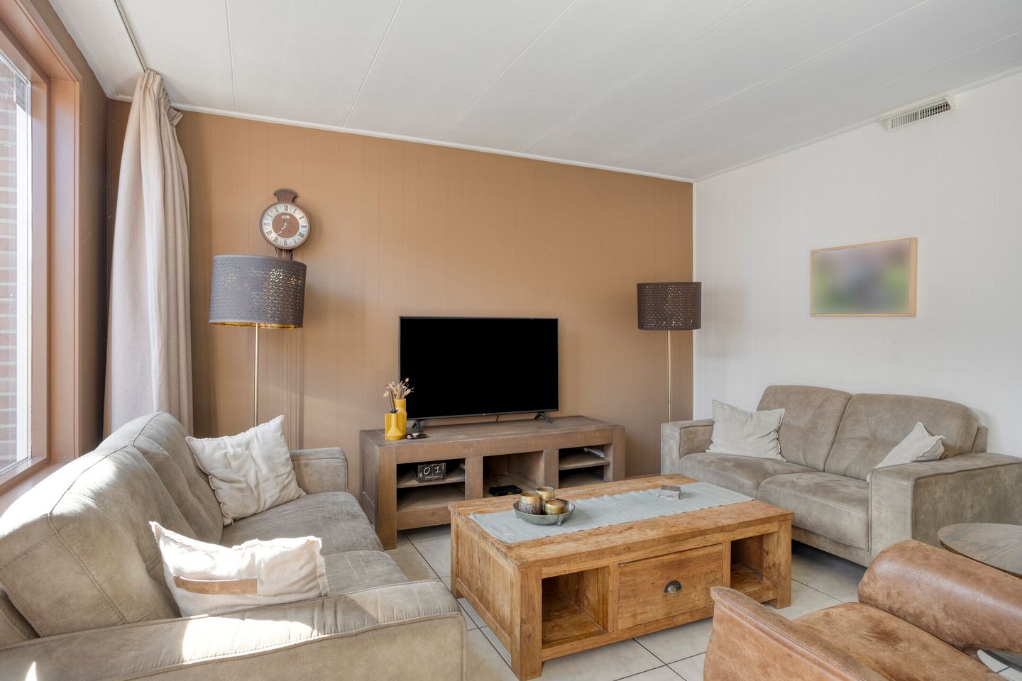 Foto 10 van Hermelijnweide 39