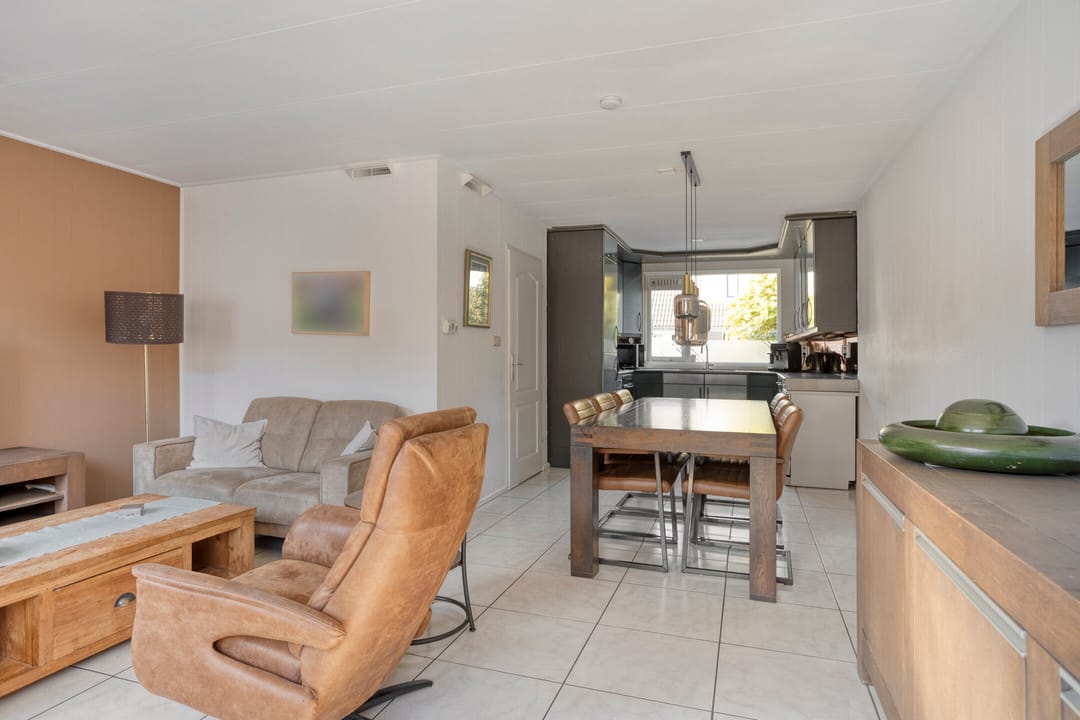 Foto 11 van Hermelijnweide 39