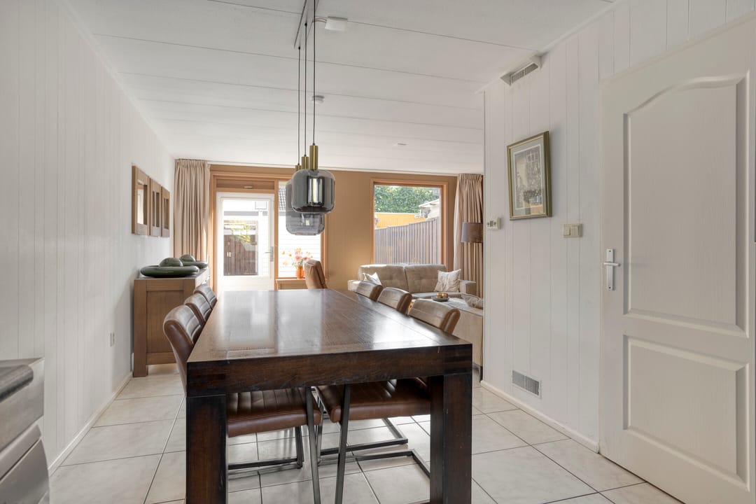 Foto 13 van Hermelijnweide 39