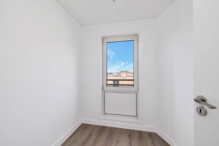 Foto 23 van Russischestraat 42-B02