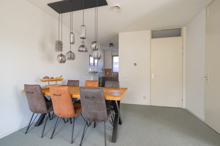 Photo 5 of Beugelruwe 18