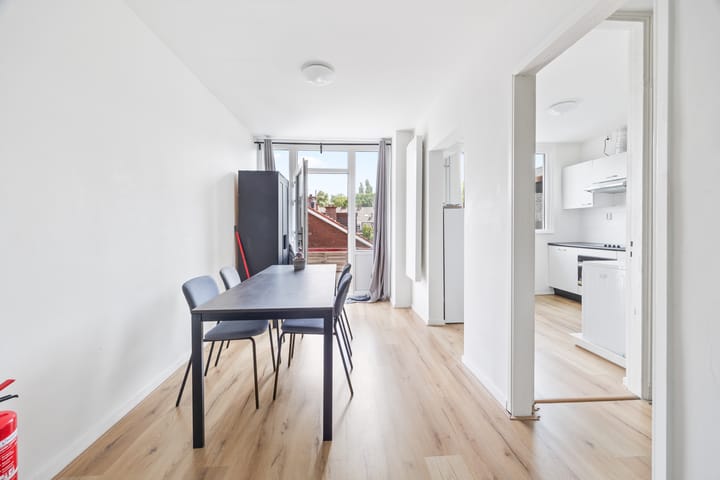 Foto 7 van Linnaeusstraat 330