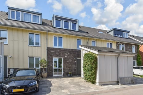 Menagerie 5 secondary image