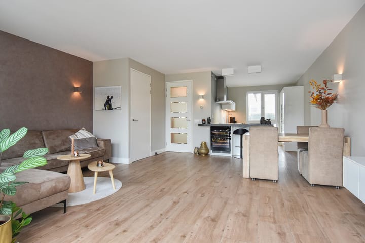 Foto 24 van Menagerie 5