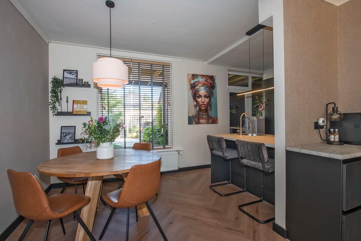 Foto 8 van IJsselstraat 8