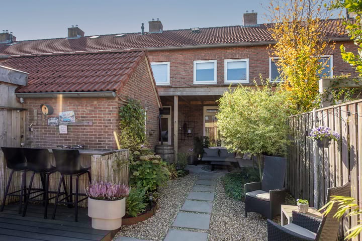 Foto 24 van IJsselstraat 8