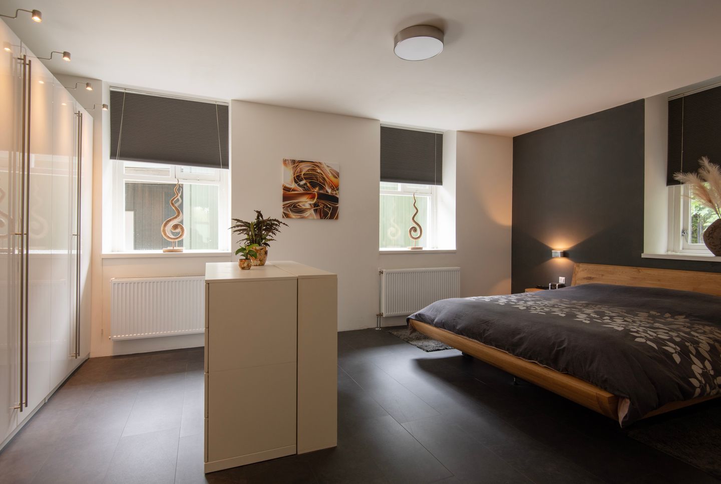 Photo 19 of Koningsweg 15-A