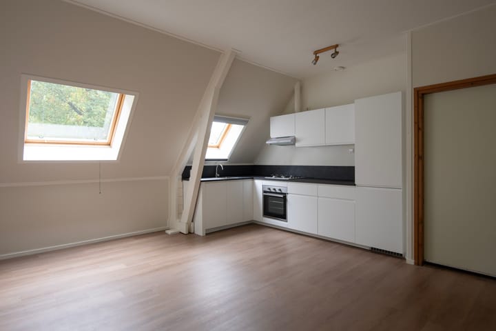 Foto 27 van Koningsweg 15-A