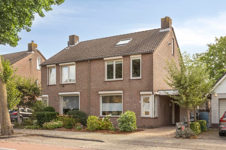 Foto 1 van Nieuwe Tijningen 101