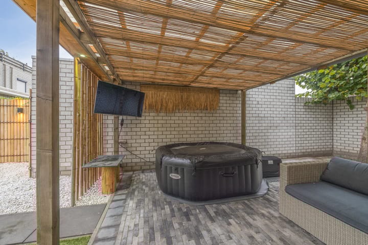 Photo 52 of De Mississippi 4