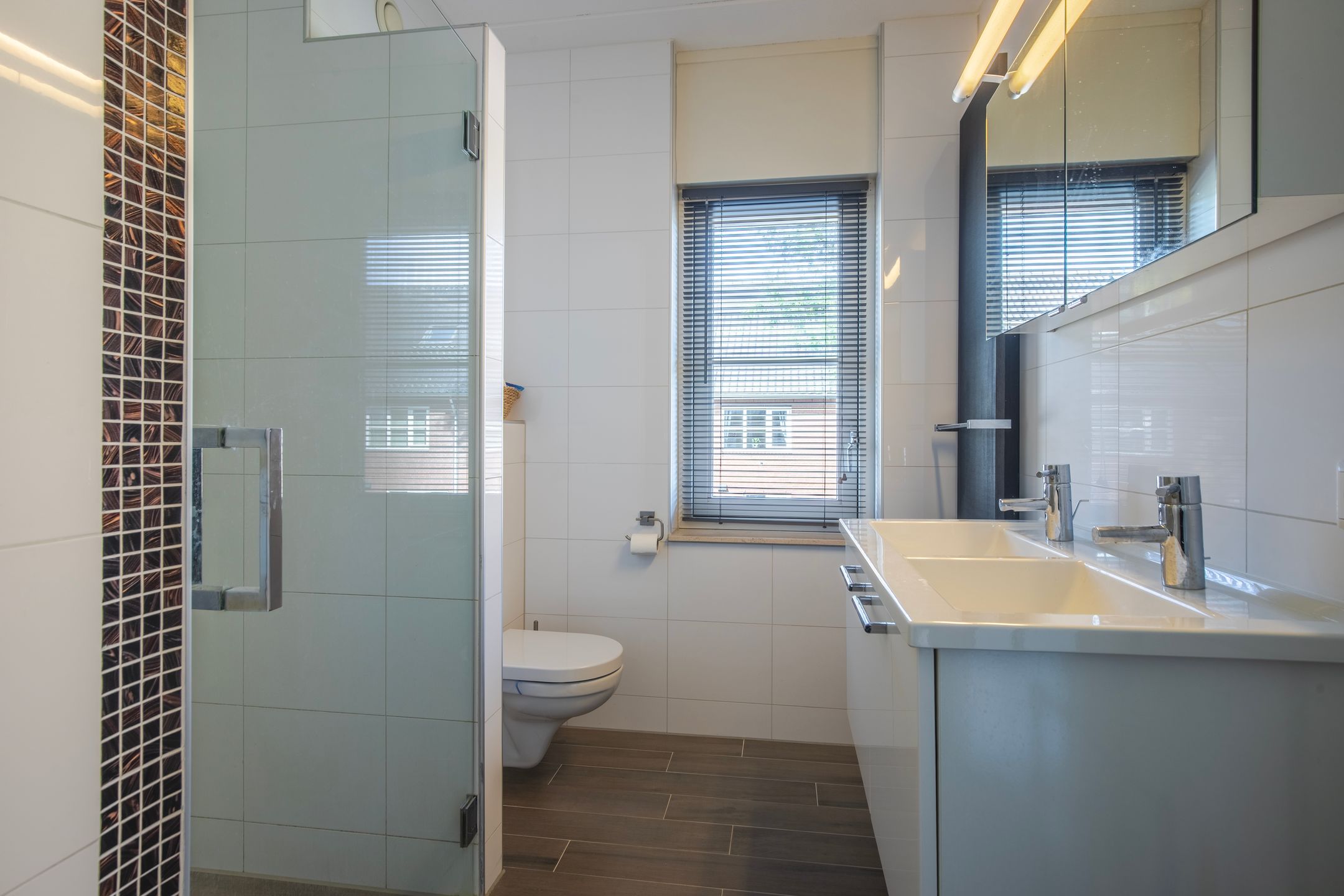 Foto 27 van Donar 20