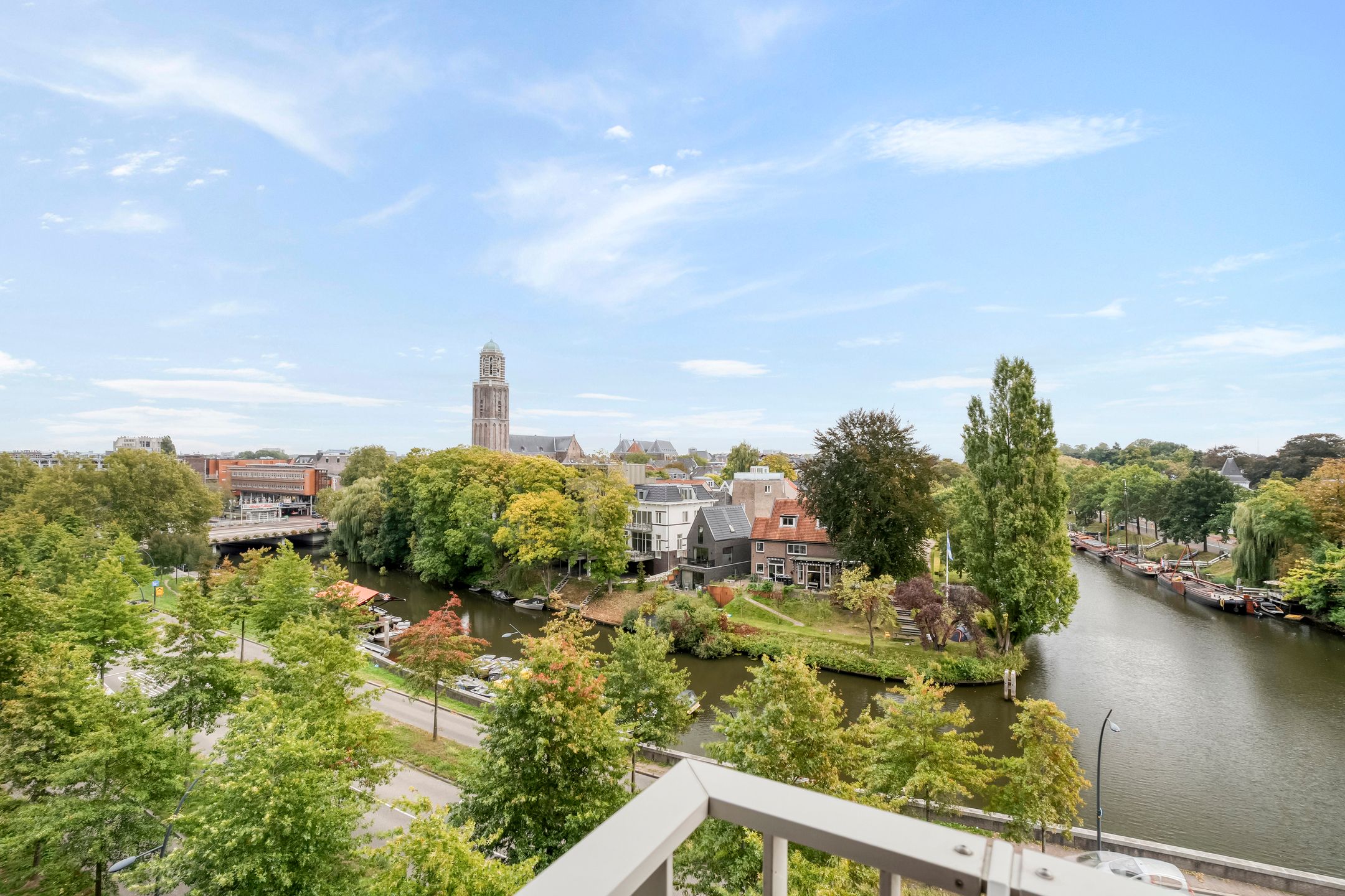 Photo 18 of Harm Smeengekade 94