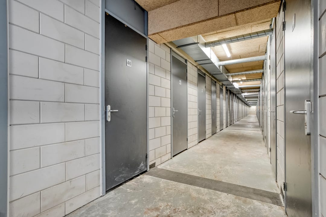 Photo 22 of Harm Smeengekade 94