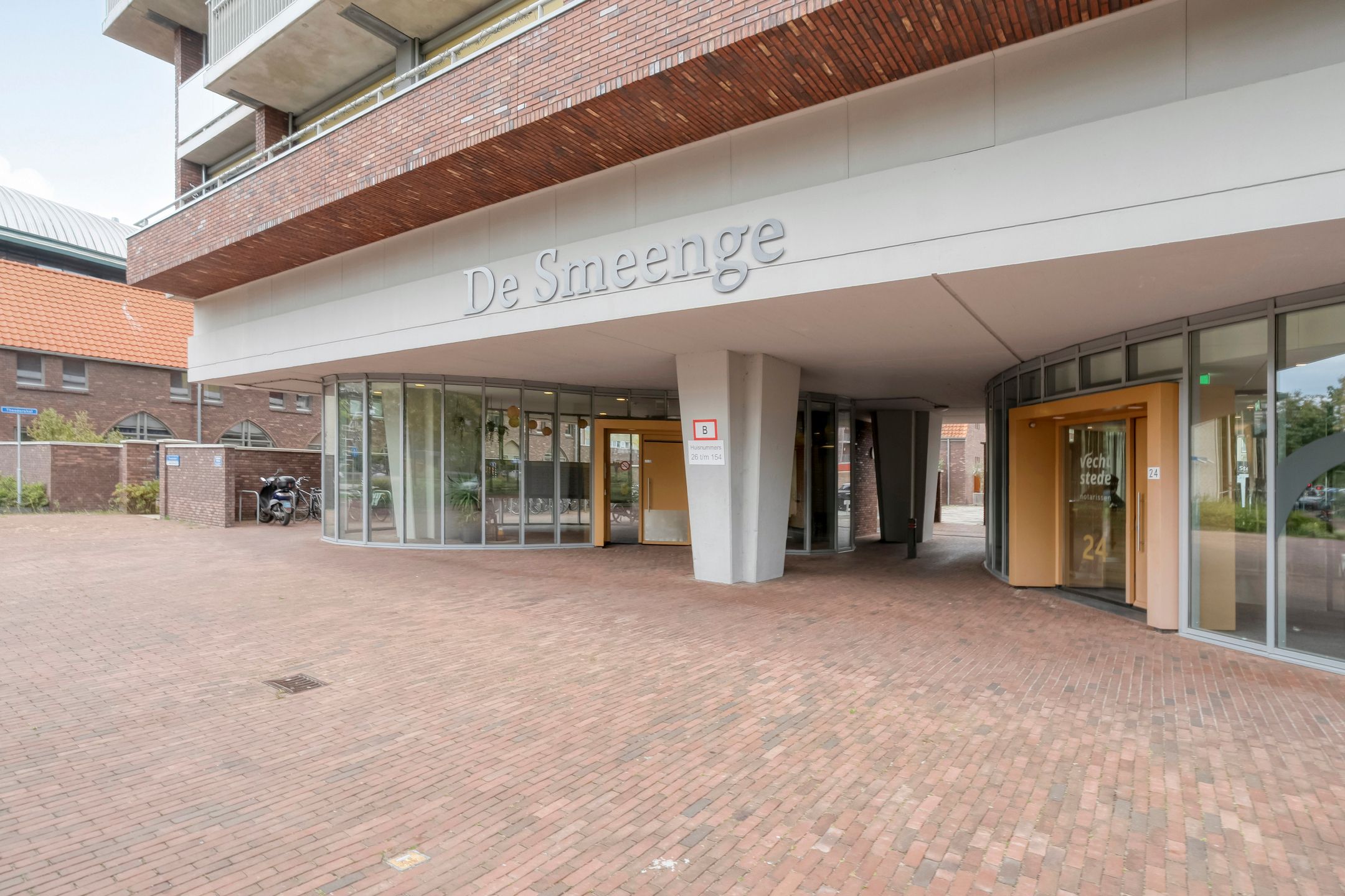 Photo 24 of Harm Smeengekade 94