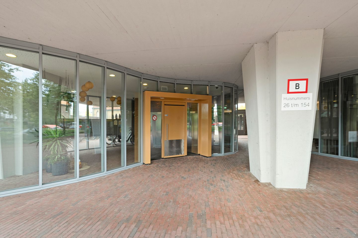 Photo 25 of Harm Smeengekade 94