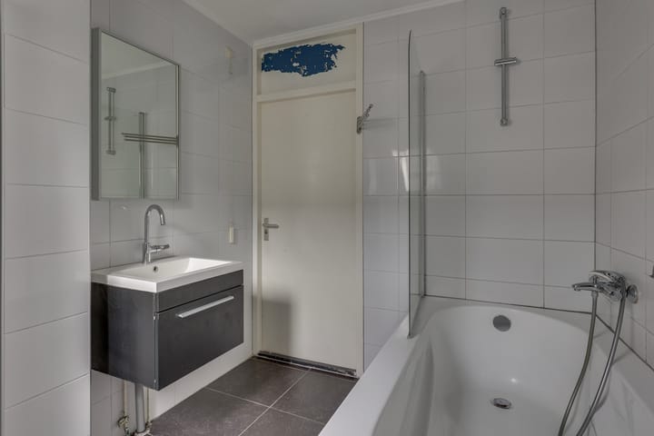 Photo 26 of A.J. Vitringastraat 58