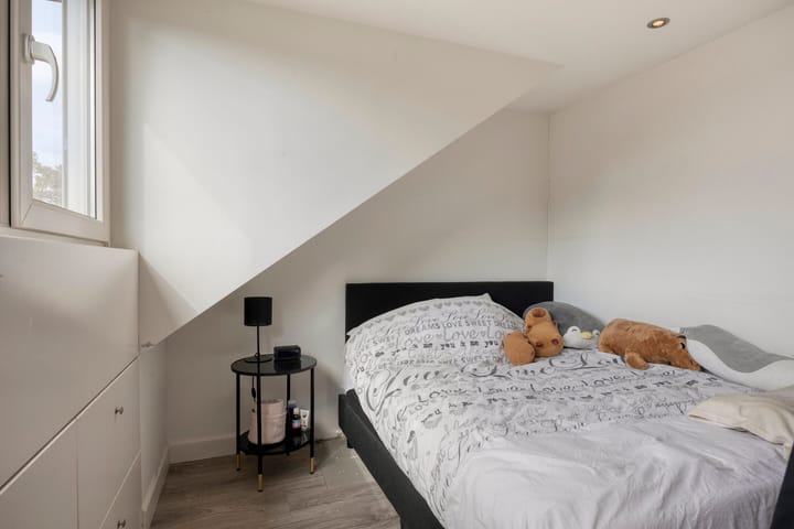 Photo 50 of Burgemeester de Bekkerlaan 18