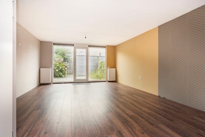 Photo 13 of Straat van Corsica 36