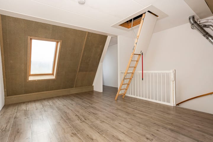 Photo 33 of Straat van Corsica 36