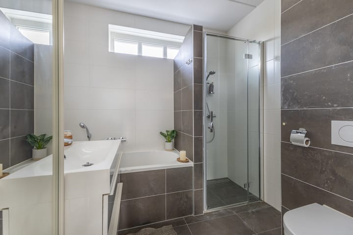 Photo 3 of Spoetnikstraat 10