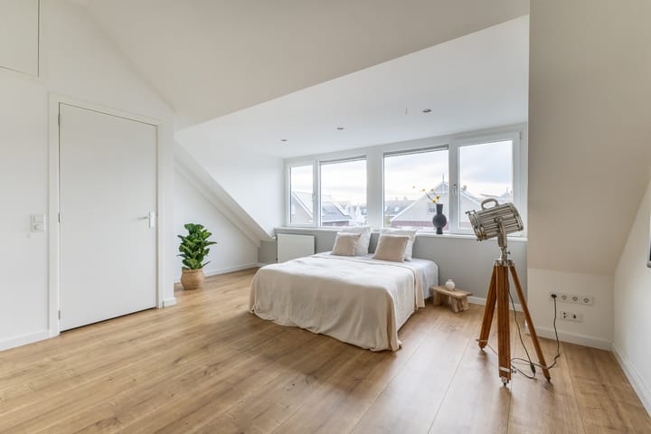 Photo 4 of Spoetnikstraat 10