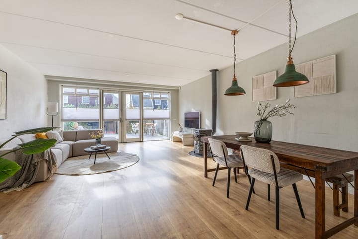 Photo 8 of Spoetnikstraat 10