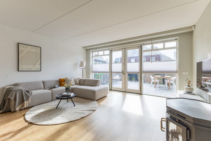 Photo 2 of Spoetnikstraat 10