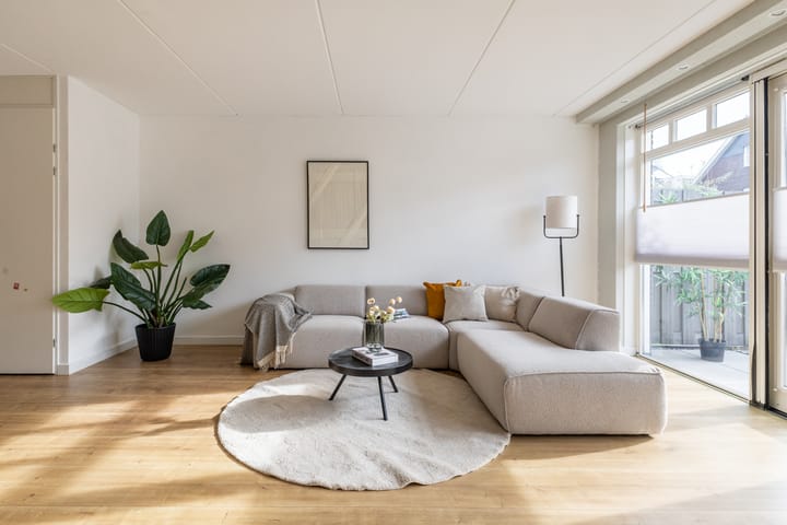 Photo 11 of Spoetnikstraat 10