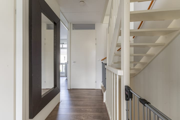 Photo 33 of Spoetnikstraat 10