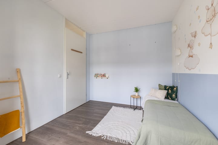 Photo 35 of Spoetnikstraat 10