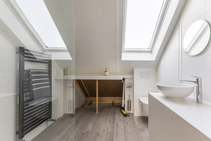 Photo 42 of Spoetnikstraat 10