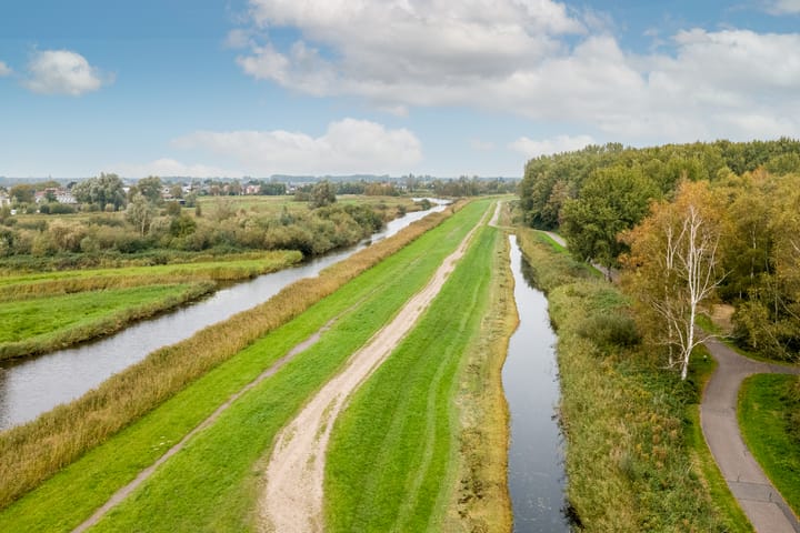 Photo 54 of Spoetnikstraat 10