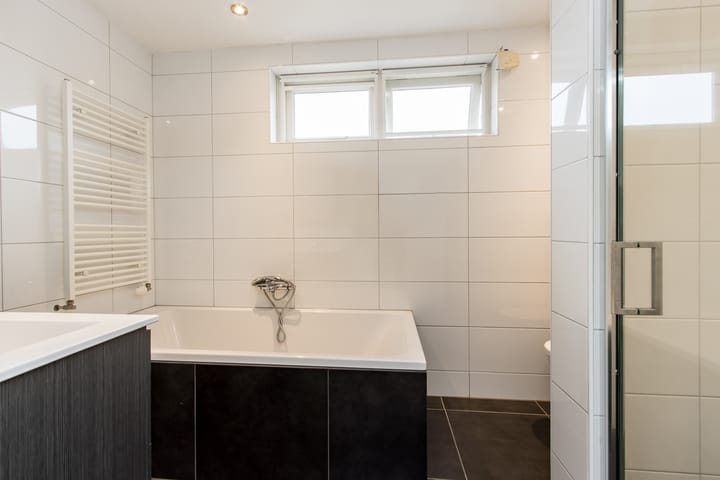 Foto 24 van Tuinstraat 11