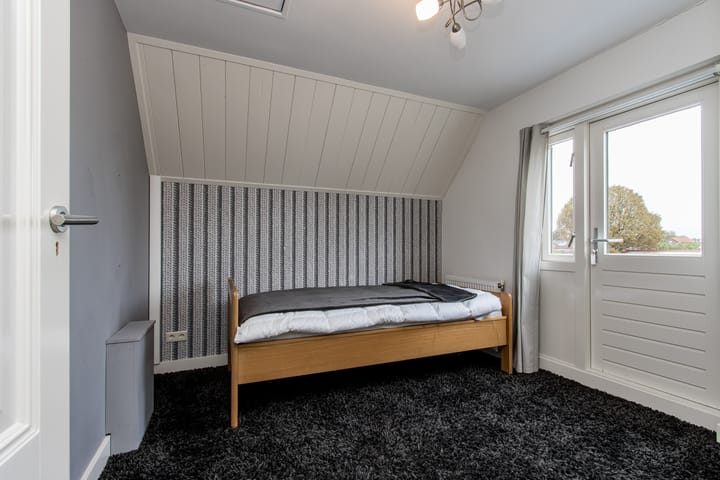 Foto 36 van Tuinstraat 11