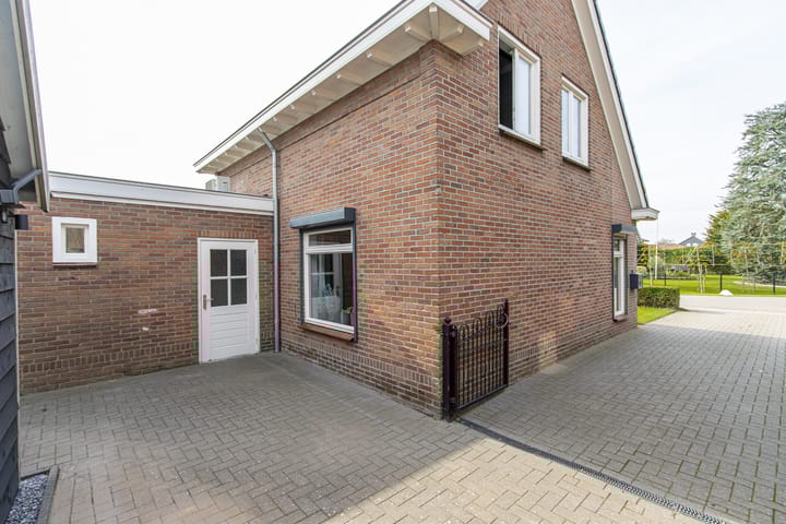 Foto 62 van Tuinstraat 11