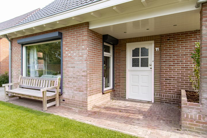 Foto 64 van Tuinstraat 11