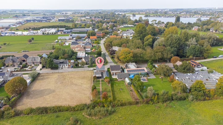 Foto 58 van Tuinstraat 11