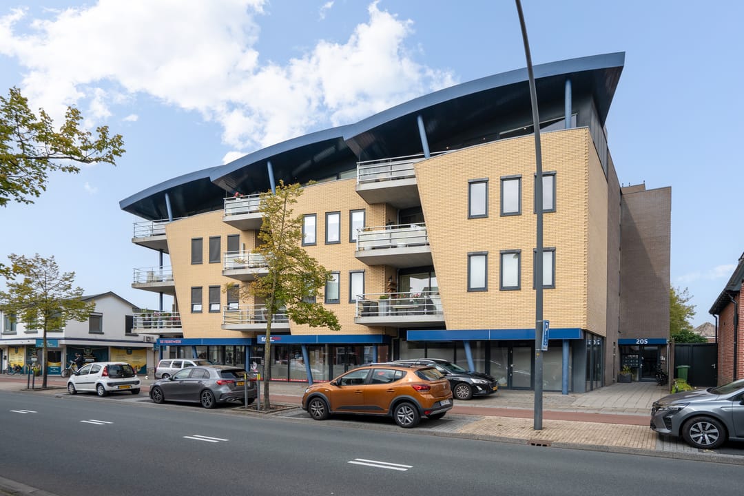 Foto 1 van Oldenzaalsestraat 205-17