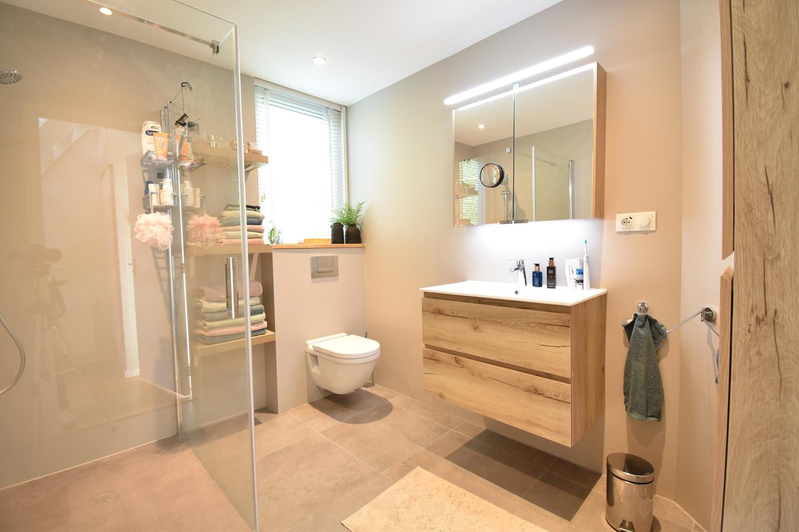 Photo 15 of Hoogerwerfsweg "De elf Boompjes" 15