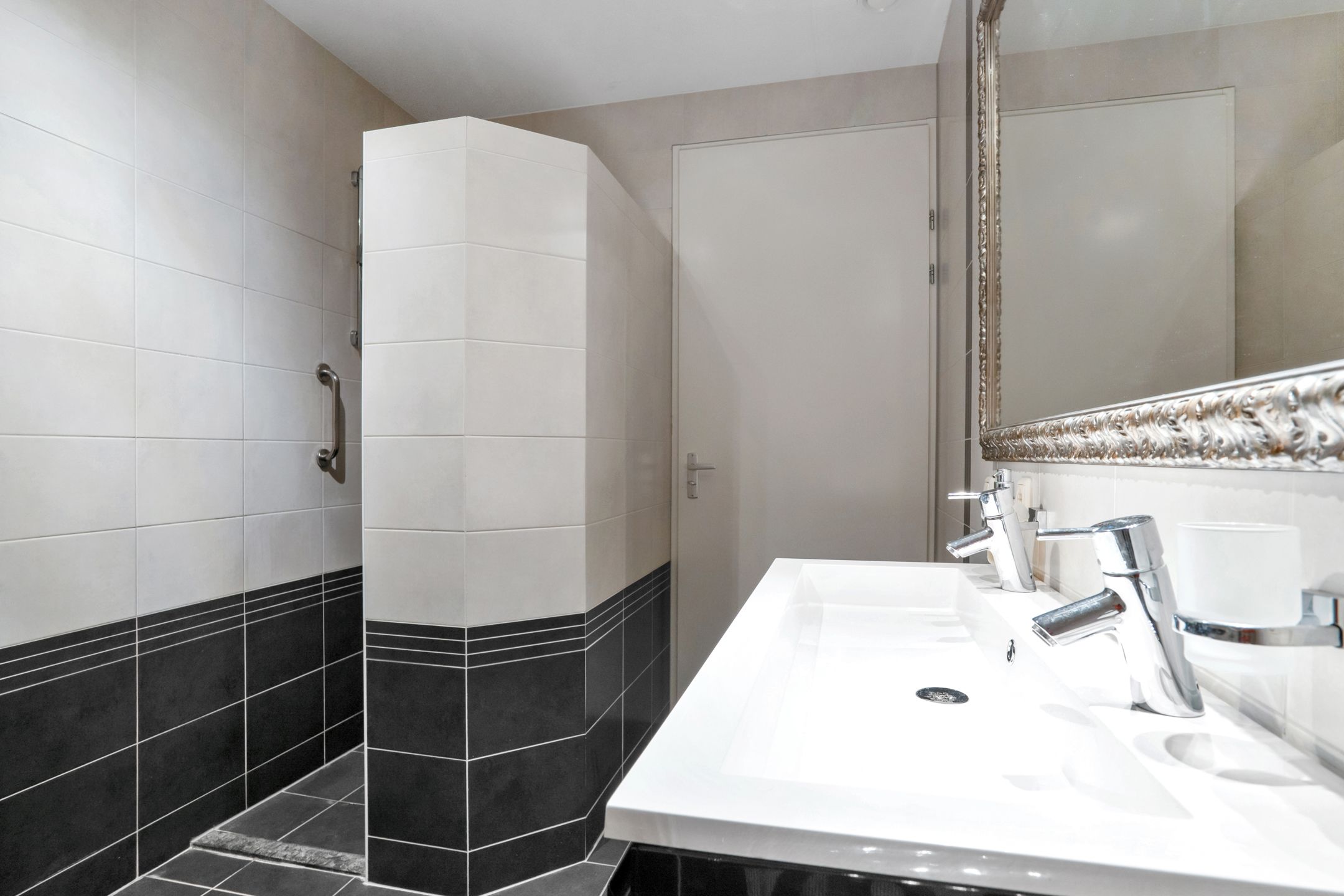 Foto 33 van Oldenzaalsestraat 205-17