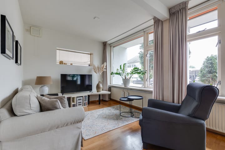 Photo 6 of Sweelinckstraat 2