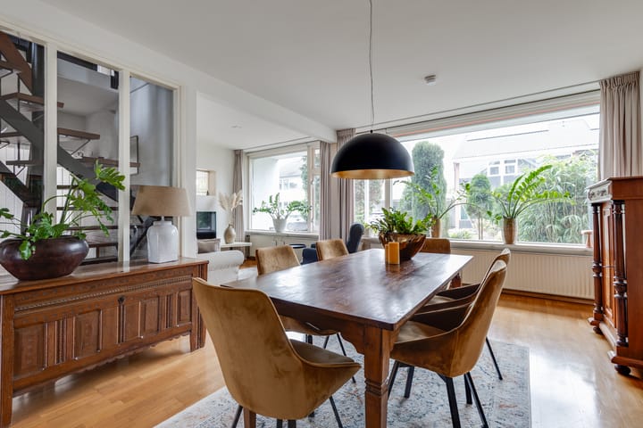 Photo 14 of Sweelinckstraat 2