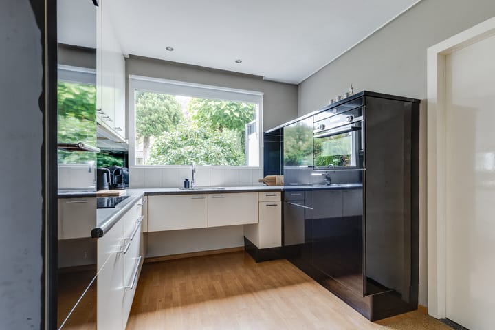 Photo 20 of Sweelinckstraat 2