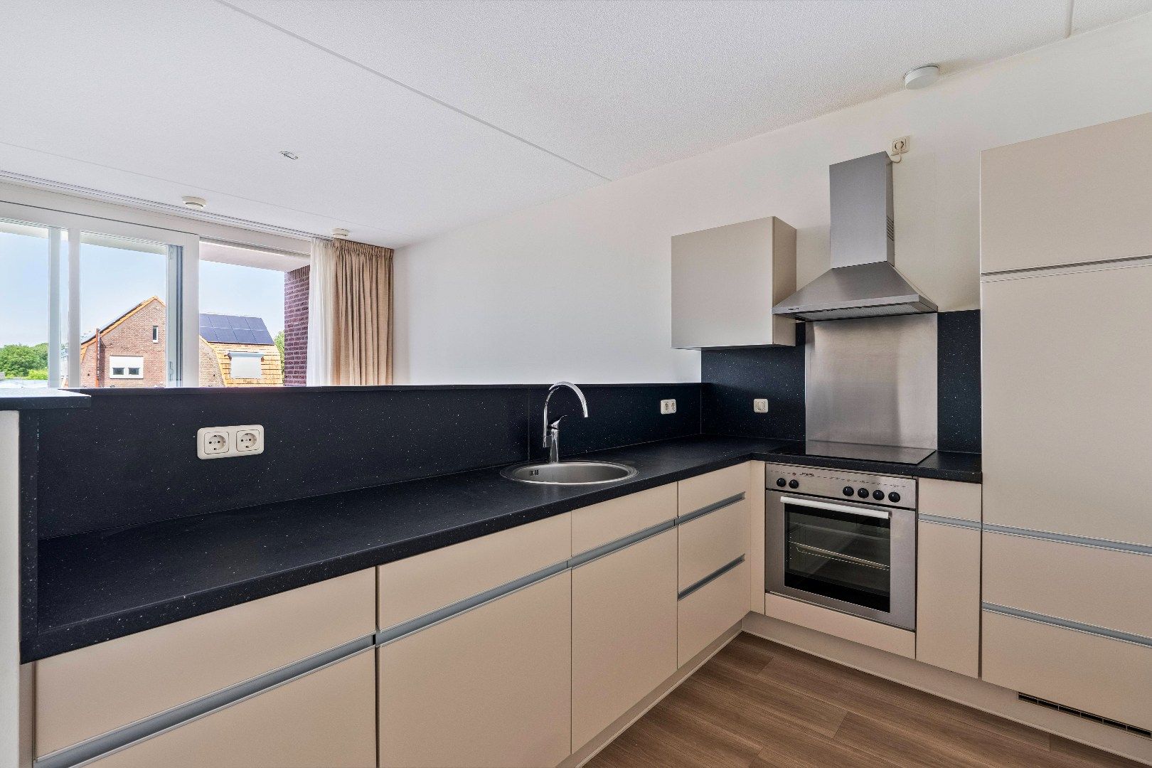 Foto 6 van Molenstraat 6-B5