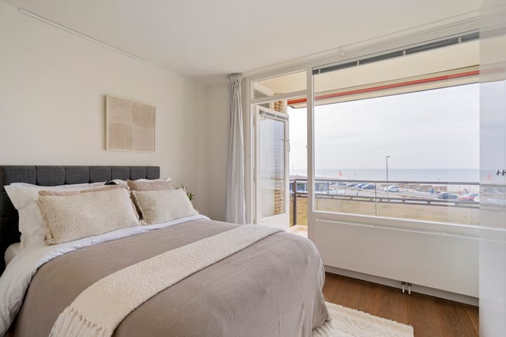 Foto 24 van de Ruyterstraat 4-F4