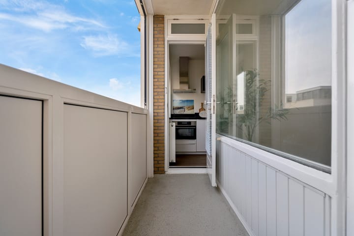 Foto 18 van de Ruyterstraat 4-F4